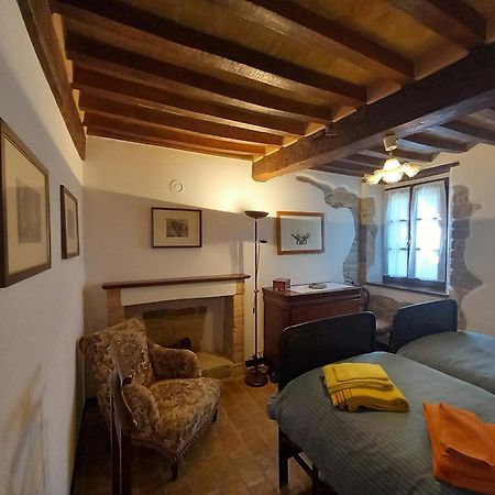 La Corte Bonomini Bed & Breakfast Neviano degli Arduini ภายนอก รูปภาพ