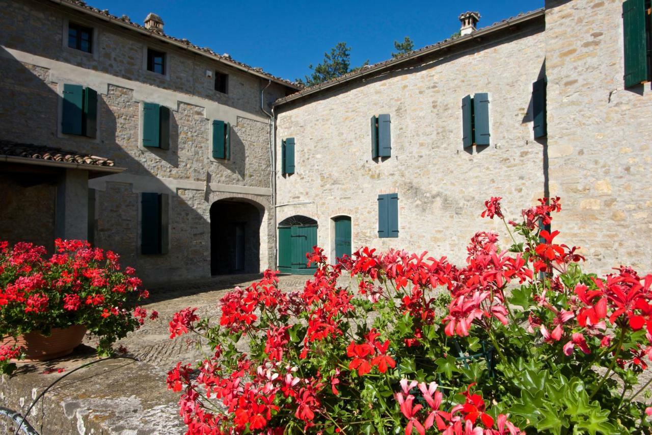 La Corte Bonomini Bed & Breakfast Neviano degli Arduini ภายนอก รูปภาพ